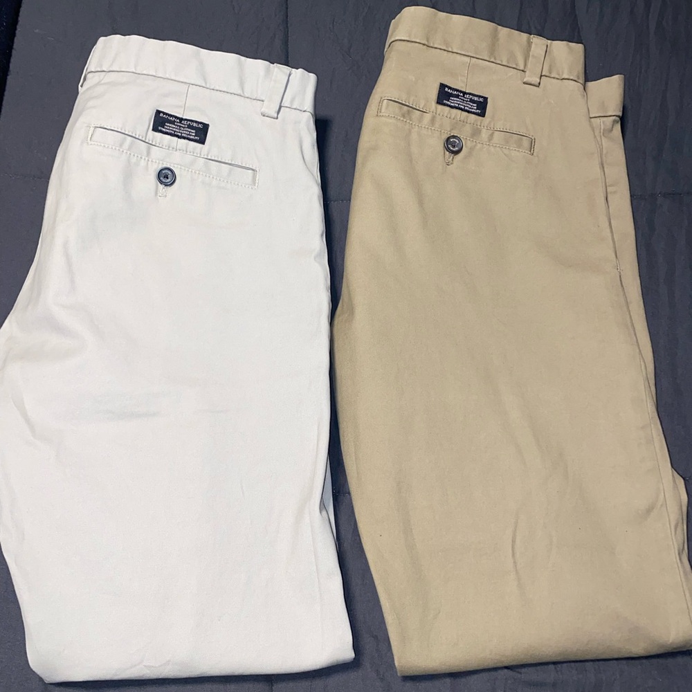 BANANA REPUBLIC CHINOS, SIZE 31x32 skinny